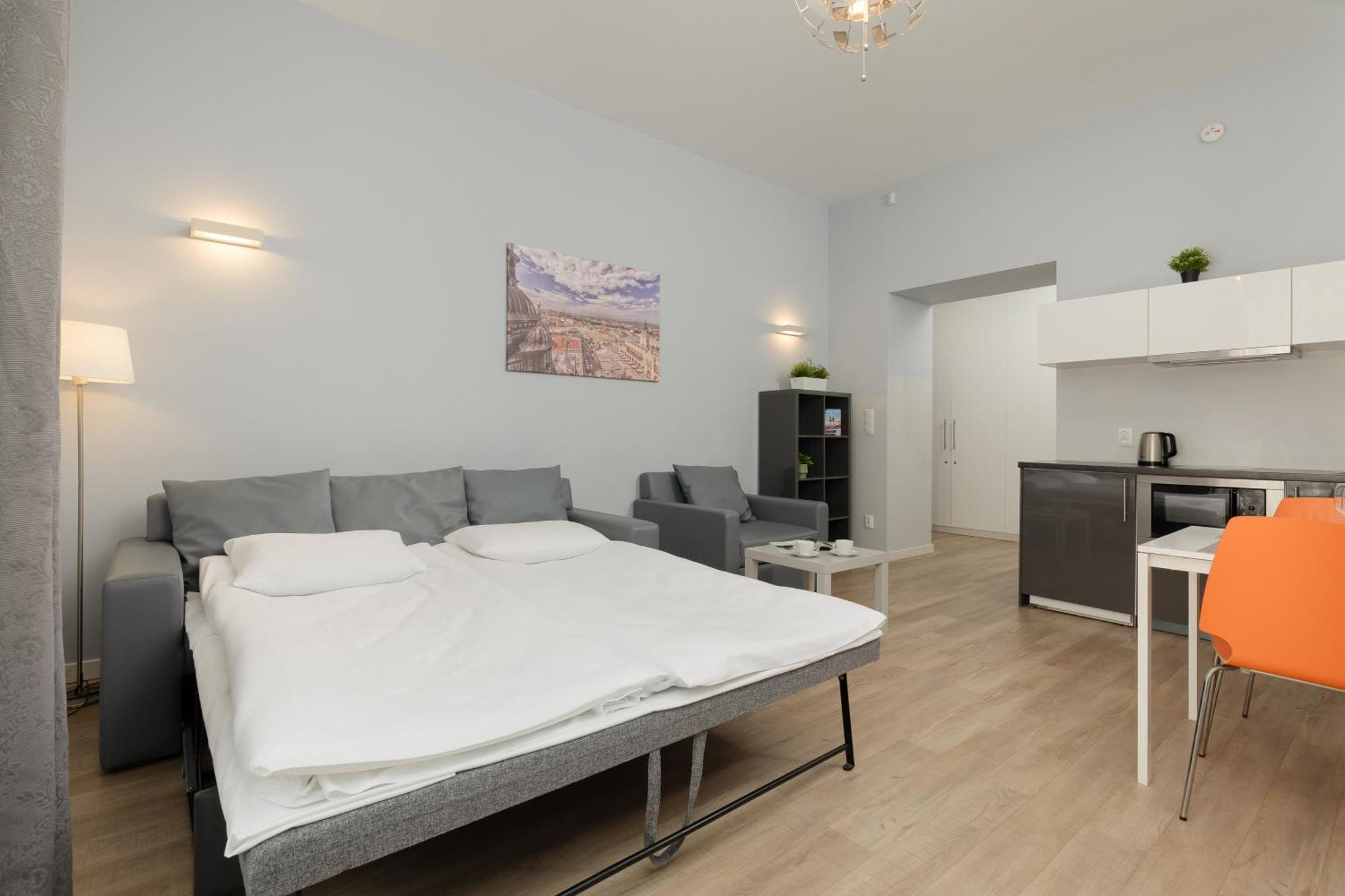 Central Planty Park Apartment Lobzowska By Noclegi Renters Kraków Exteriör bild